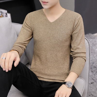 Tanak jesenski pulover za muškarce sa špic izrezom