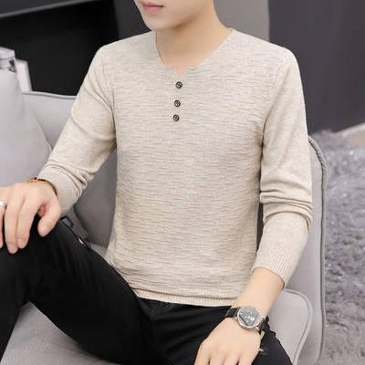 Tanak jesenski pulover za muškarce sa špic izrezom
