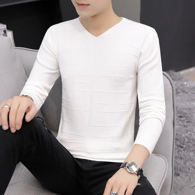 Tanak jesenski pulover za muškarce sa špic izrezom