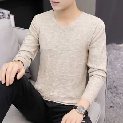Tanak jesenski pulover za muškarce sa špic izrezom