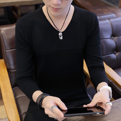 Tanak jesenski pulover za muškarce sa špic izrezom