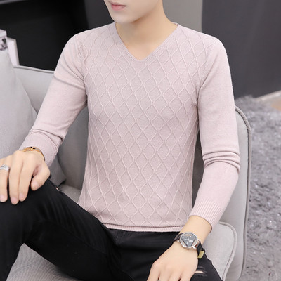 Tanak jesenski pulover za muškarce sa špic izrezom