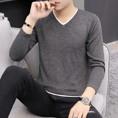 Tanak jesenski pulover za muškarce sa špic izrezom