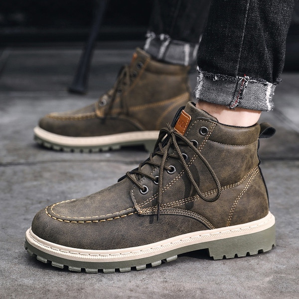 Férfi téli cipő műbőrből, fűzős