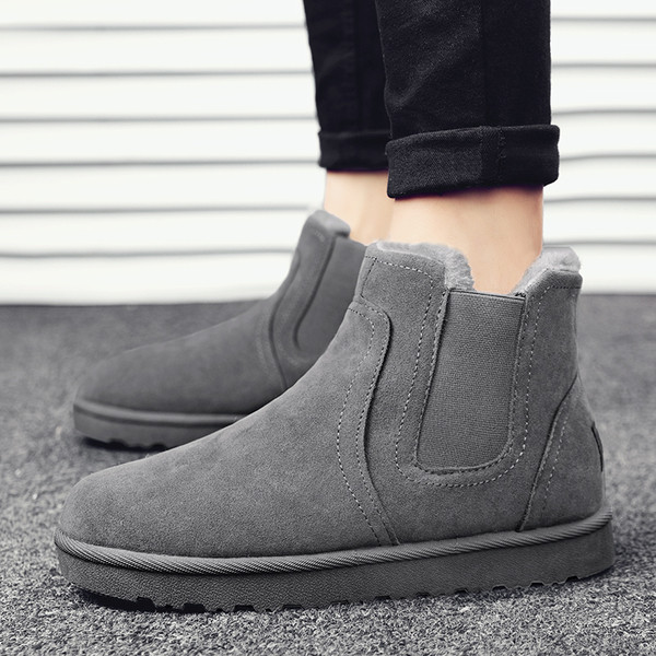 Téli alkalmi csizma meleg béléssel és lapos talppal