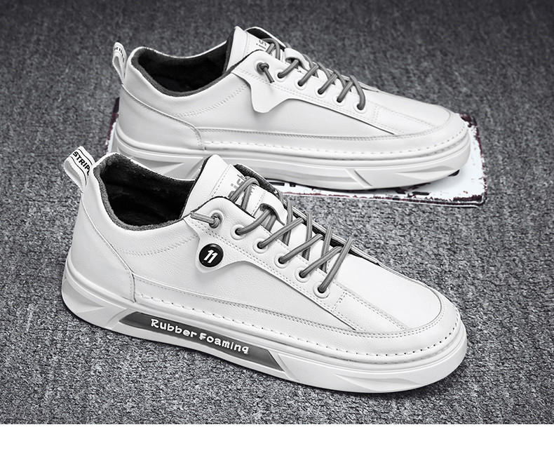 Lapos talpú, puha béléssel és fűzővel ellátott téli férficipő