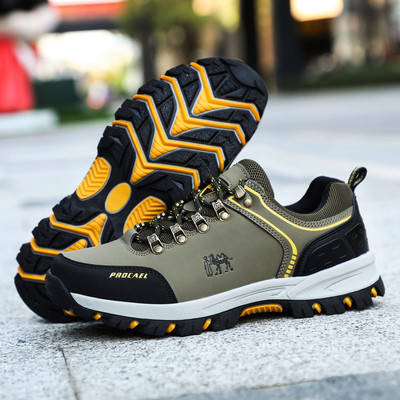 Ανδρικά χειμερινά παπούτσια με τραχιά σόλα και κέντημα