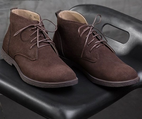 Formális férfi cipő műbőr fűzővel