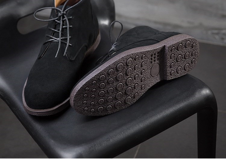 Formális férfi cipő műbőr fűzővel