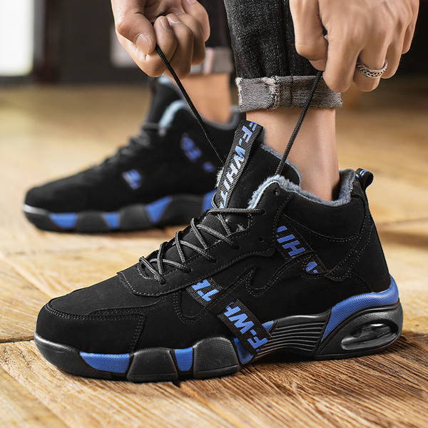 Ανδρικά παπούτσια χειμερινά με μαλακή επένδυση και κορδόνια σε δύο μοντέλα