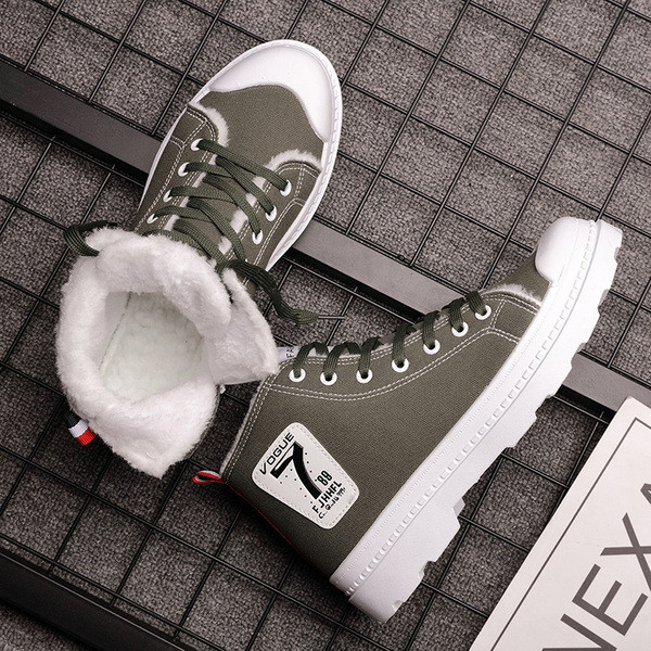 Ανδρικά παπούτσια χειμερινά με ζεστή επένδυση - δύο μοντέλα