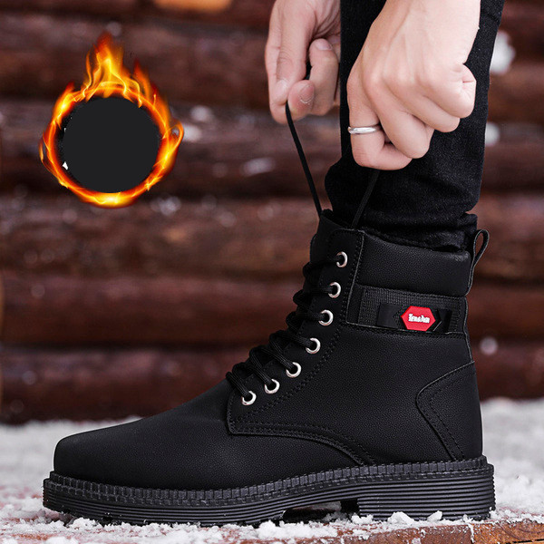 Alkalmi férfi téli cipő fekete fűzővel