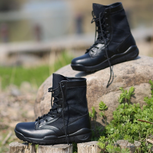 Μαύρες χειμερινές μπότες με κορδόνια