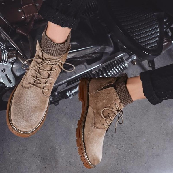 Eko bőrből készült stílusos férfi cipő meleg béléssel