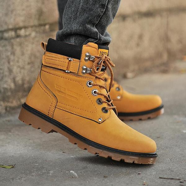 Νέο μοντέλο ανδρικά παπούτσιαμε φερμουάρ και πόρπη