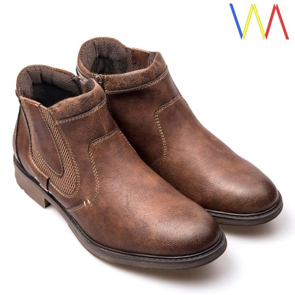 Ανδρικές χειμερινές μπότες από οικολογικό δέρμα με επίπεδη σόλα και φερμουάρ