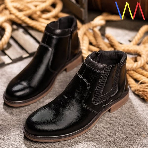 Ανδρικές χειμερινές μπότες από οικολογικό δέρμα με επίπεδη σόλα και φερμουάρ