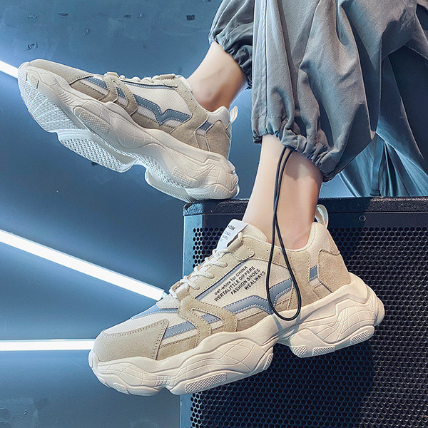 Ανδρικά πάνινα παπούτσια με τραχιά σόλα και επένδυση