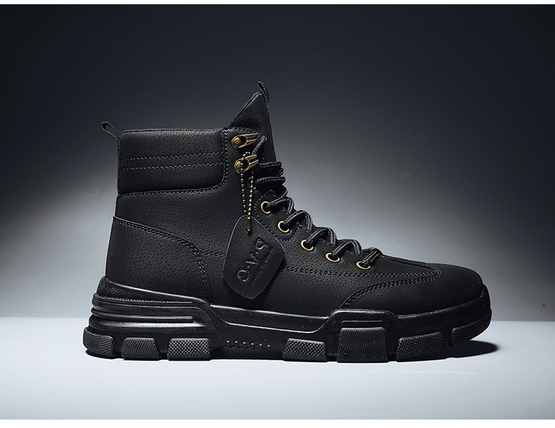 Χειμερινές μπότες με ζεστή επένδυση και κορδόνια για άντρες