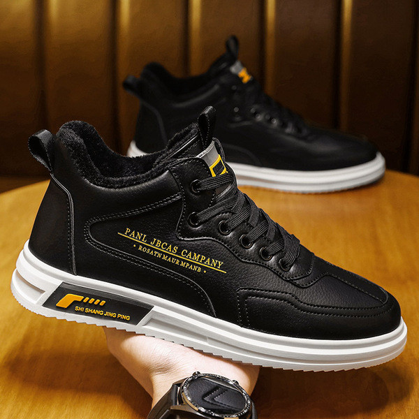 Férfi tornacipő béléssel és fűzővel