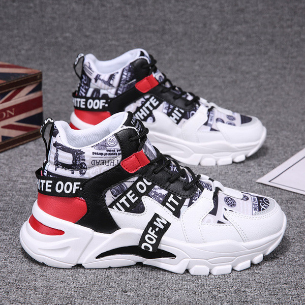 Új férfi cipőmodell télire alkalmas feliratokkal