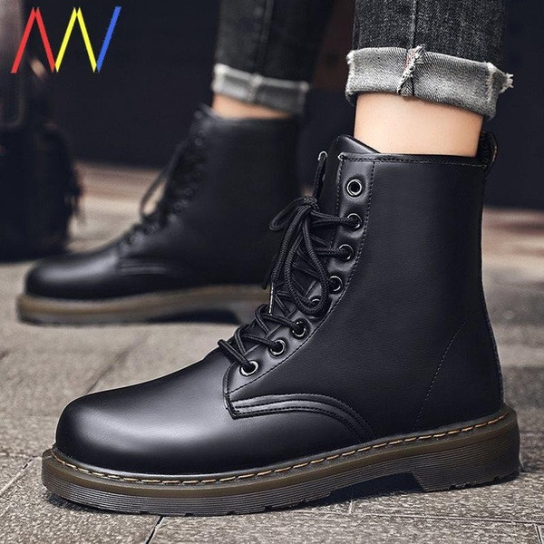 Öko bőrből készült férfi téli csizma fekete fűzővel