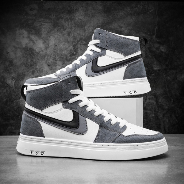 Lapos talpú és fűzős férfi téli sportcipő