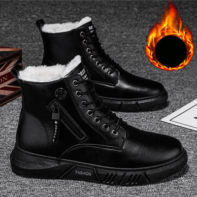 Lapos talpú, fekete színű férfi bőrcsizma új modellje