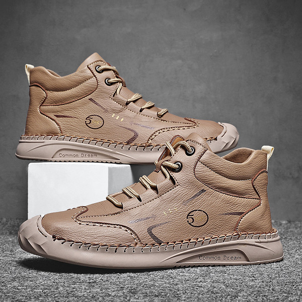 Lapos talpú férfi bőrcsizma