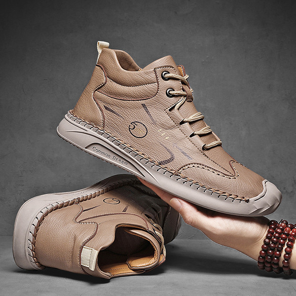 Lapos talpú férfi bőrcsizma