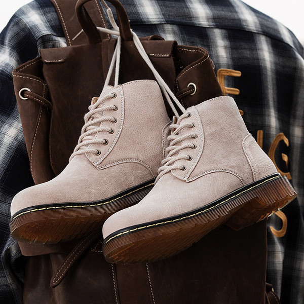 Férfi öko velúr csizma fűzővel és lapos talppal