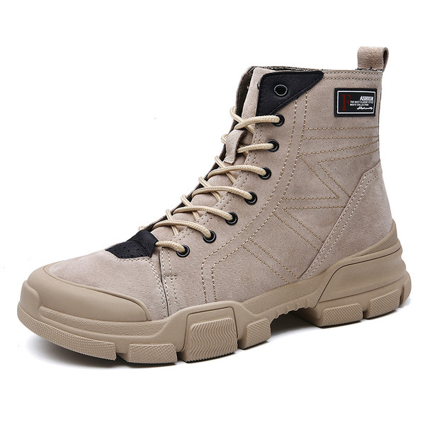 Lapos talpú és fűzős férfi csizma