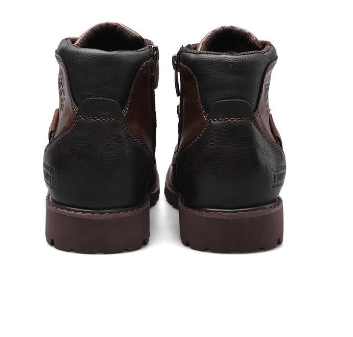 Műbőrből készült, fűzős férfi csizma új modellje