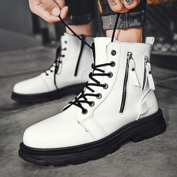 Férfi bőrcsizma cipzárral és fűzővel