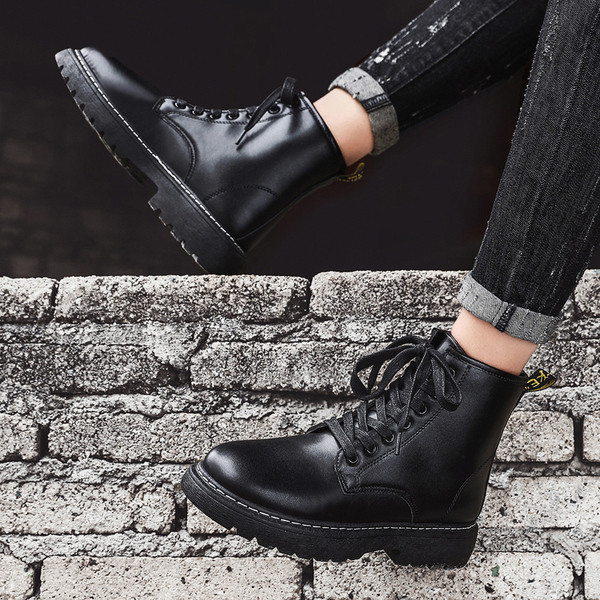 Ανδρικές μπότες  αρβίλας από οικολογικό δέρμα