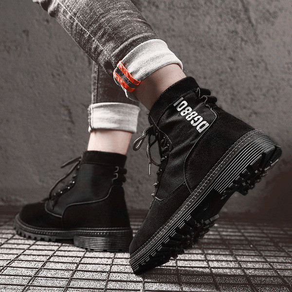 Férfi csizma textil fűzővel