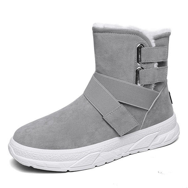 Ökoseemisnahast pehme voodri ja kleebistega meeste talvesaapad