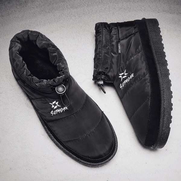 Ανδρικά παπούτσια casual με ελαστικά και κεντήματα