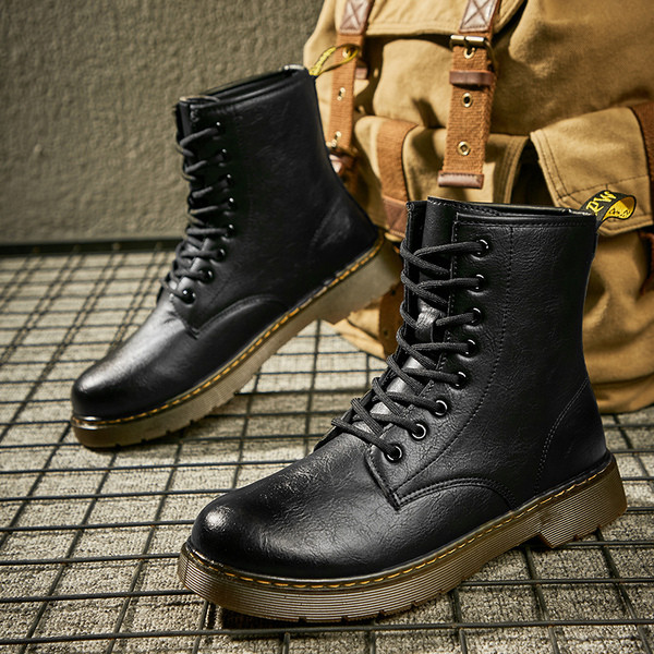 Μοντέρνες ανδρικές μπότες τύπου αρβίλας από οικολογικό δέρμα με κορδόνια