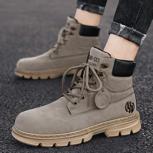 Öko-nahast valmistatud vabaaja meeste saapad paelte ja kareda tallaga