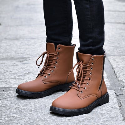 Férfi eco bőr csizma fűzővel