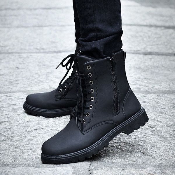 Férfi eco bőr csizma fűzővel