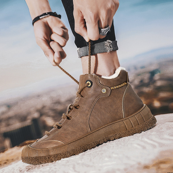 Műbőrből készült, fűzős férfi szabadidős téli cipő