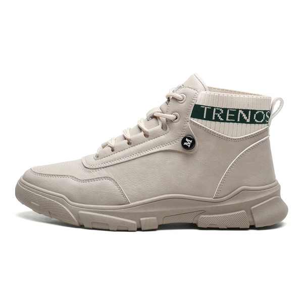 Férfi téli cipő fűzővel, feliratokkal