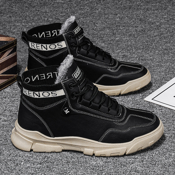 Férfi téli cipő fűzővel, feliratokkal