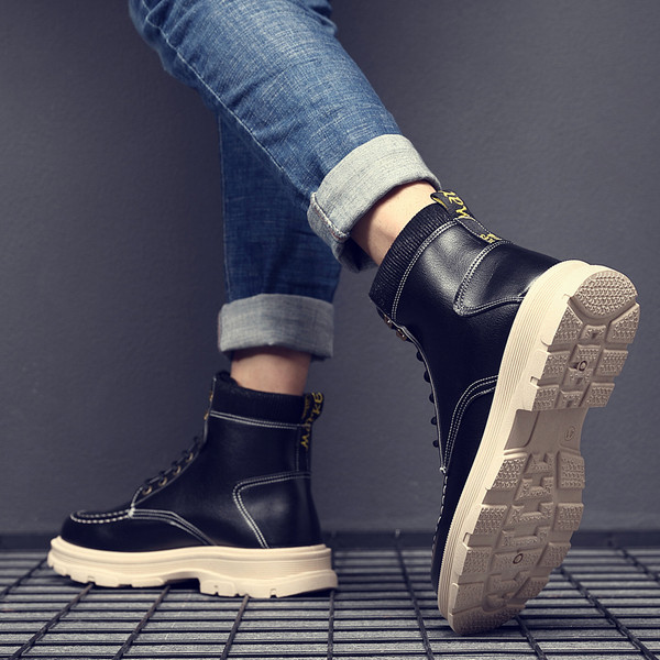 Férfi alkalmi csizma fűzővel és durva talppal - eko bőrből