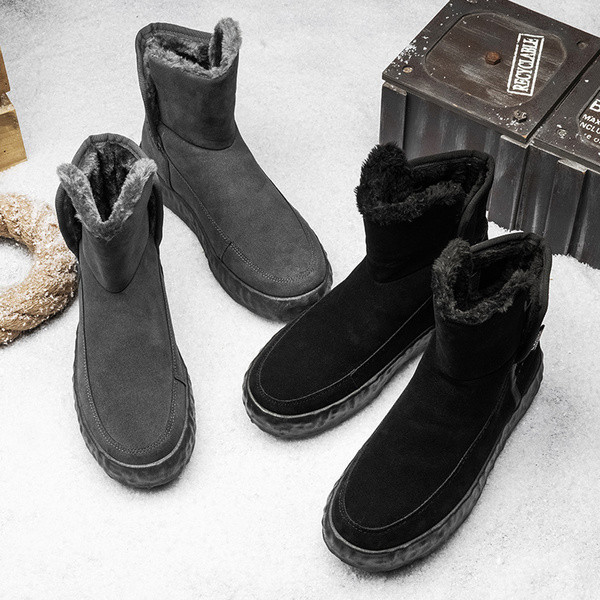 Muške zimske čizme s toplom postavom i ravnim potplatom