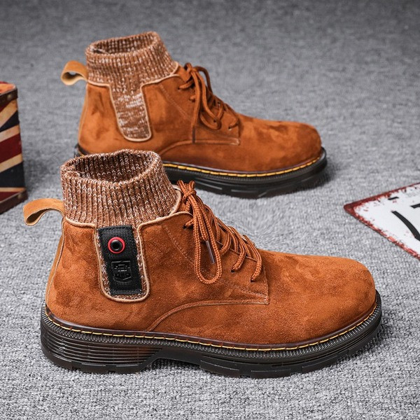 Χειμερινές ανδρικές μπότες από οικολογικό σουέτ με κορδόνια και επίπεδη σόλα
