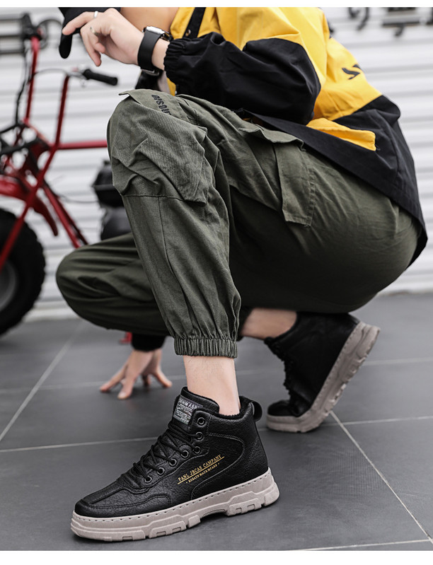 Eko bőrből készült téli csizma fűzővel és meleg béléssel