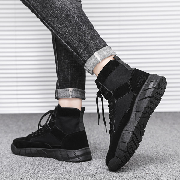 Öko velúrból készült férfi csizma durva talppal